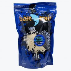 BaitBait - Álmok Tengere - Paszta 0,5 kg + 0.25 kg aktivátor Rák-Máj